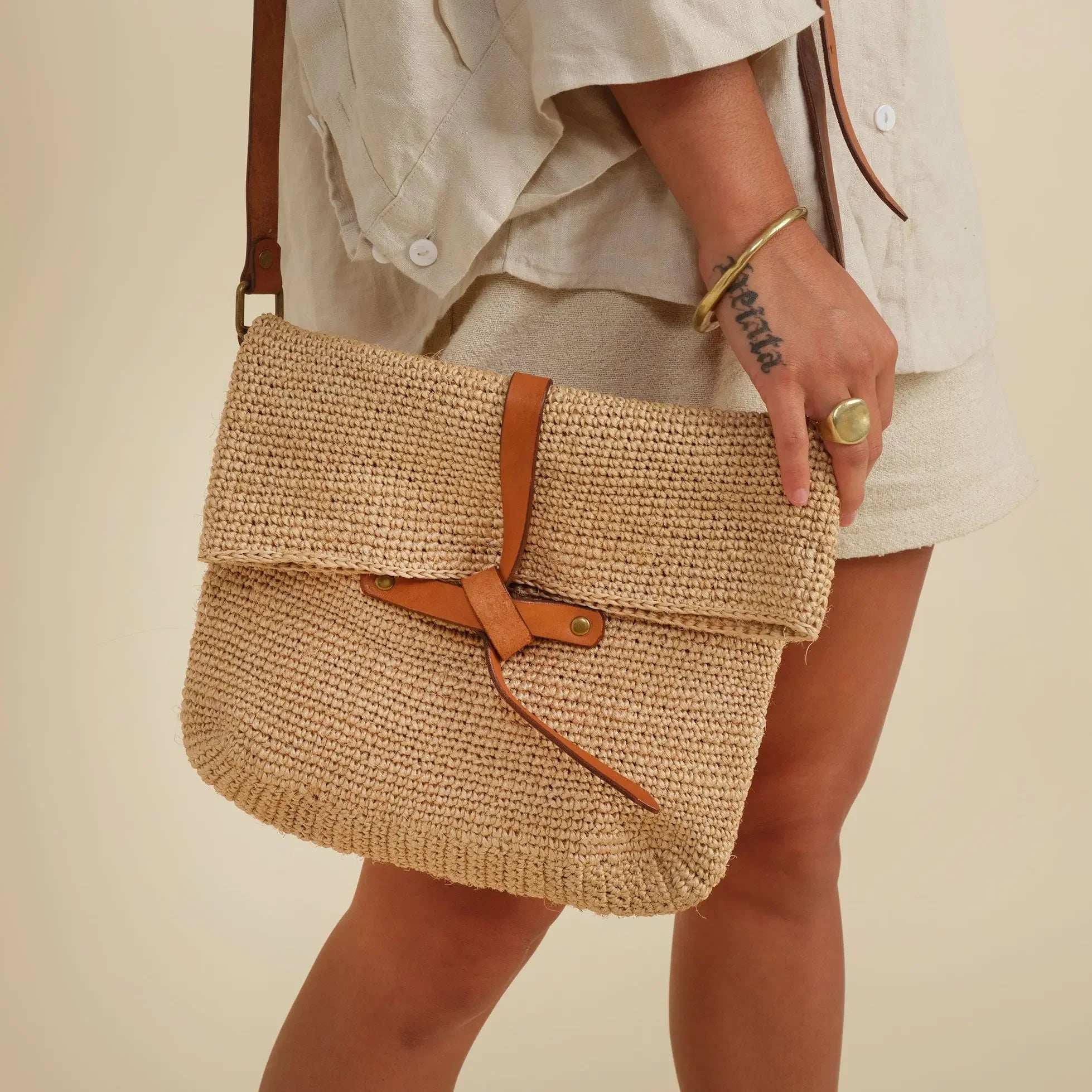 Carmen Woven Crossbody Bag | Natural Minga