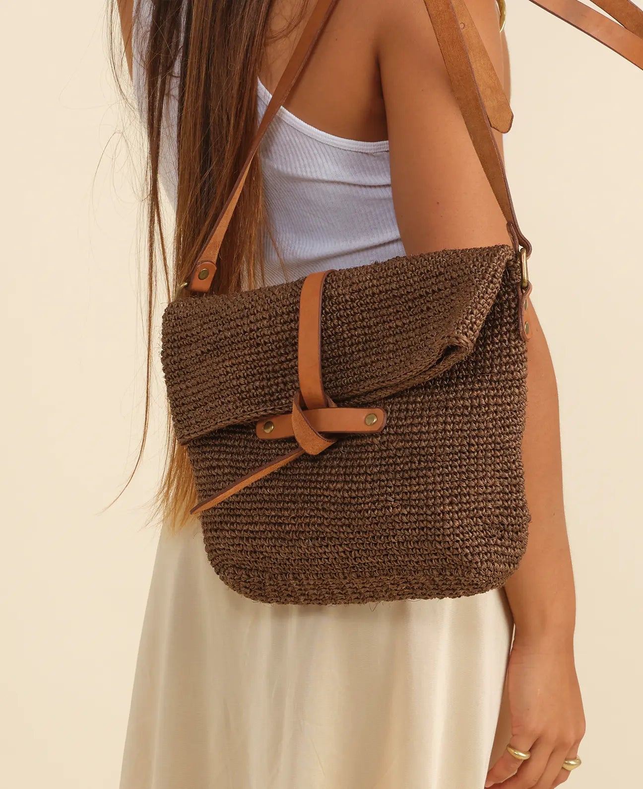 Carmen - Knotted Crossbody | Oak Brown Minga