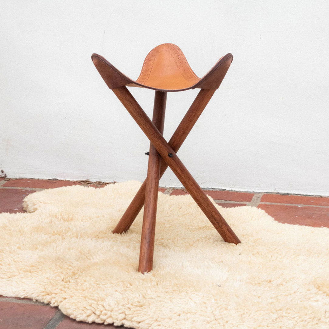 Foldable best sale leather stool