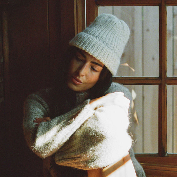 baby-alpaca-beanie-solid-